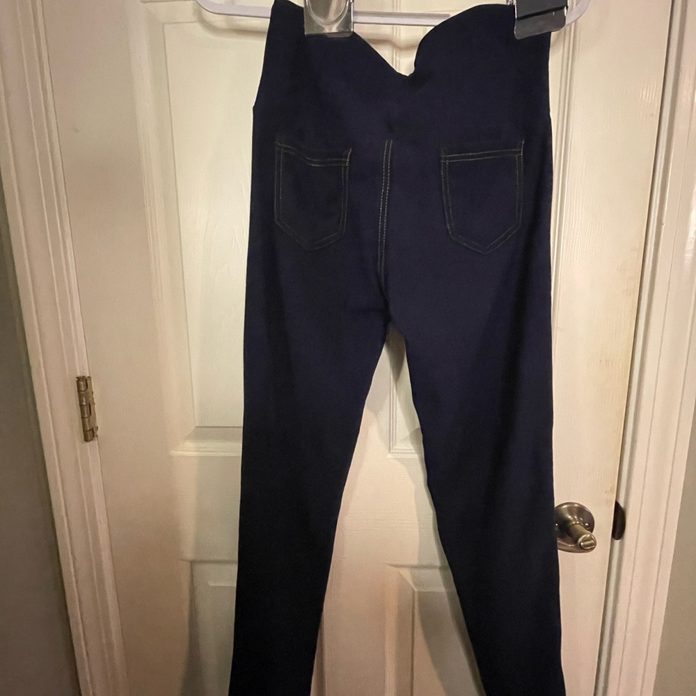NWT JVINI jeggings. Size L/XL